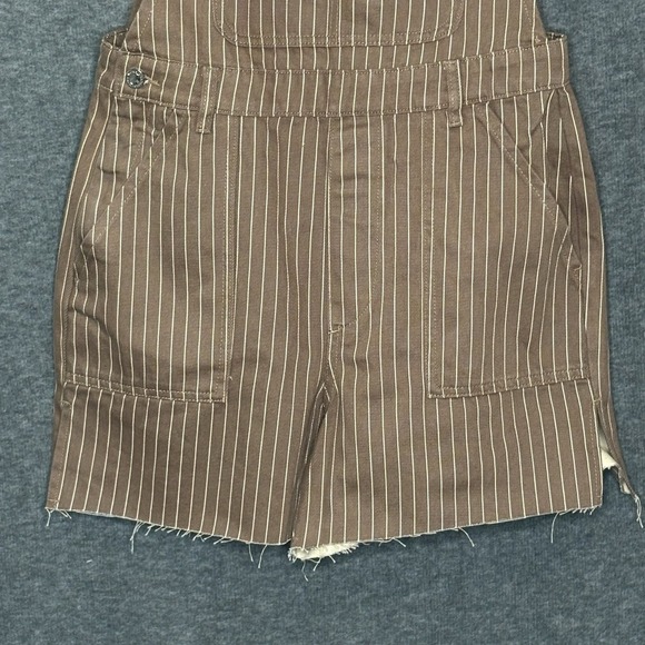 WeWoreWhat Pinstripe Overall Shorts Brown Medium Slit Leg 100% Cotton - Picture 3 of 12